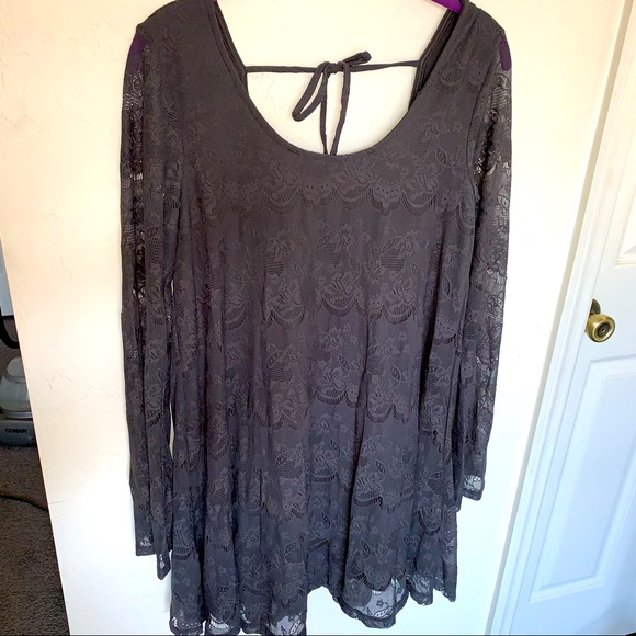 Altar'd State Dresses & Skirts - Altar’d State LS Lace Dress